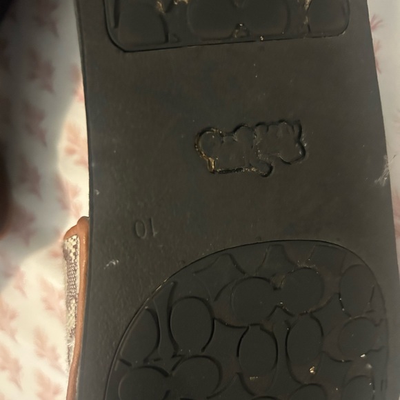 Disney Parks Signature Textile Jacquard Mickey Slides size 10 - Picture 5 of 5